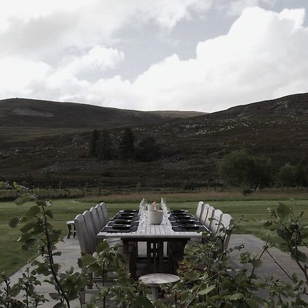 Huswell - Gairnshiel Lodge - Unique & Exclusive Lodge Next To The Castle Ballater Dış mekan fotoğraf